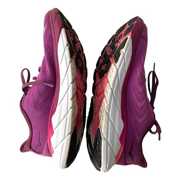 Hoka Arahi 6 Pink Running Shoes in Size US 7B - Picture 6 of 12